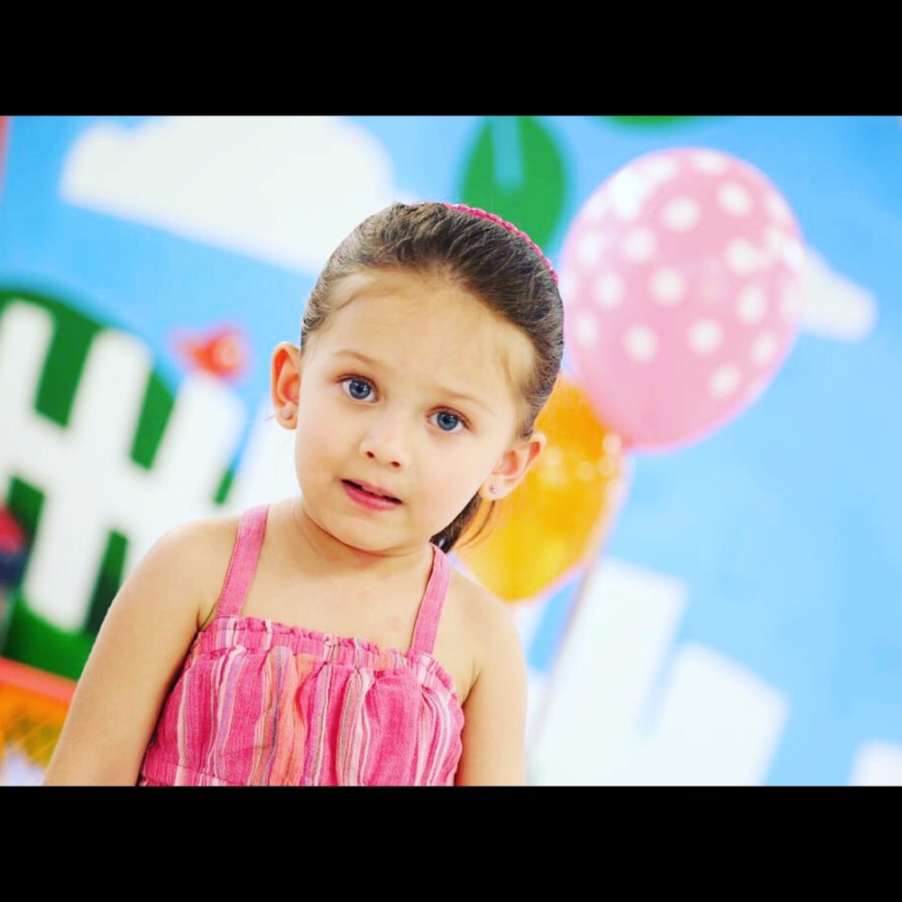 Meet your Posher, Josefina